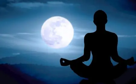 YogMantra | Can’t Handle Praise Or Criticism? Let Yogic Wisdom Guide You