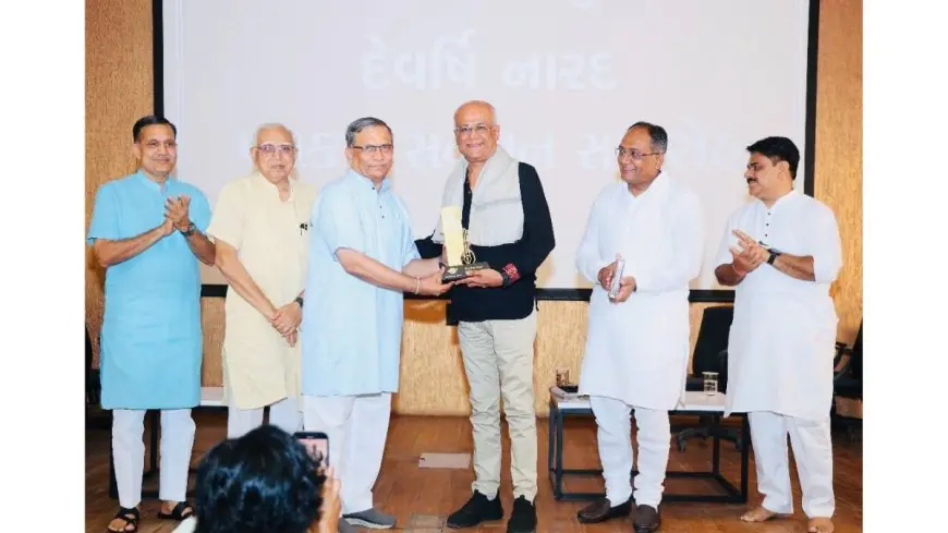 Krishnkant Unadkat Receives Devarshi Narad Journalist Award for Lifetime Contribution