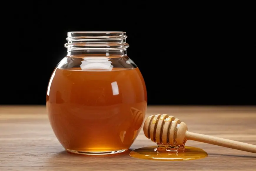 Did You Buy 'Fresh Honey' From A Group Of Women In This Hill Station? It's A Dangerous Scam