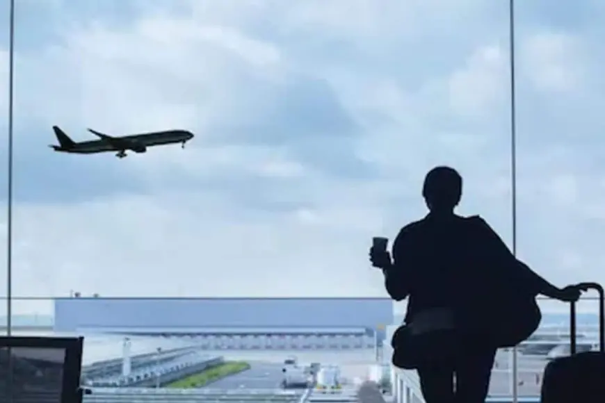 The Safe Traveler’s Playbook: 5 Habits to Travel Scam-Free