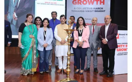 Unity for Growth: Leaders Unite for a Developed India Vision