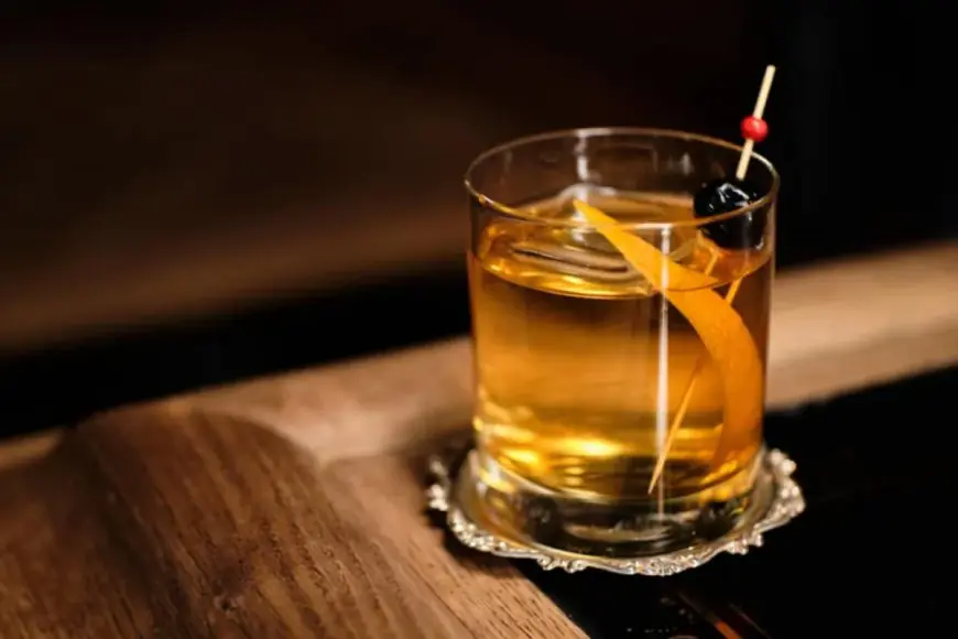 5 Reimagined Old Fashioned Cocktails To Sip At Home