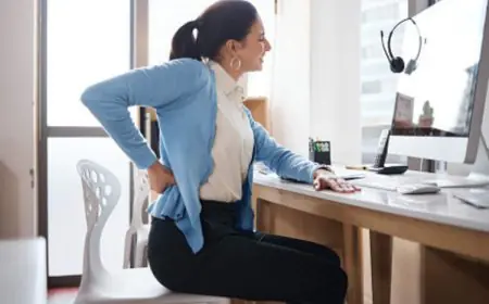 Sudden Lower Back Pain? Don’t Ignore These Kidney Stone Symptoms