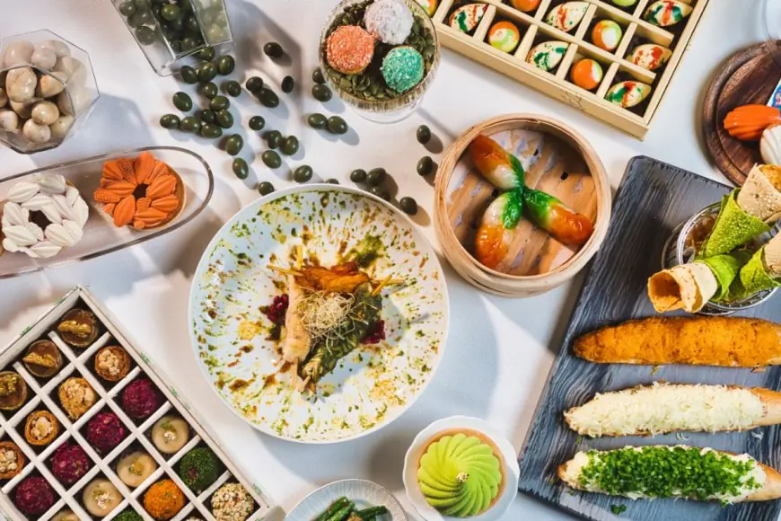 Celebrate Independence Day 2025 With Festive And Patriotic Menus Across India