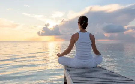 5 Meditation Tips To Instantly Calm Your Mind During Stressful Days