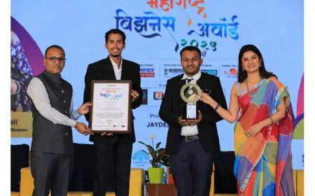 Multitasking Business Personlity Of The Year – Mr. Dipak Gurunath Wagh