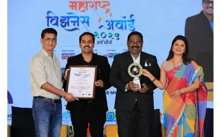 Er. Chandrashekhar Dange & Mr. Ajit Jadhav of CDIL Real Estate & Infrastructure Honored as Best Developers of Premium Farmhouse Plots at Maharashtra Business Awards 2025