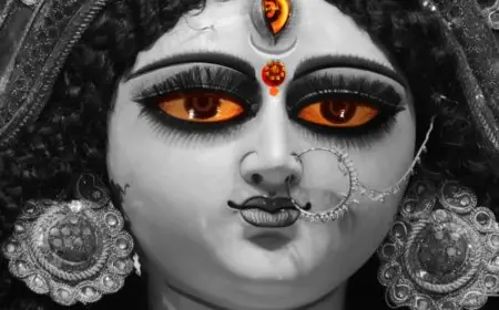 Durga Puja 2025: When Is Durga Ashtami - September 29 Or 30? Puja Vidhi And Significance