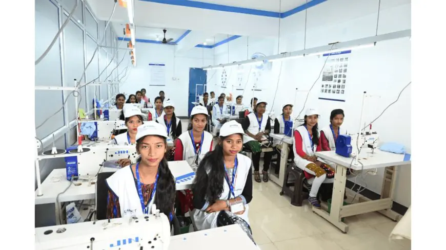 Vedanta Aluminium’s VeDakshata Skill Training Centre Empowers Rural Youth with Job Placements
