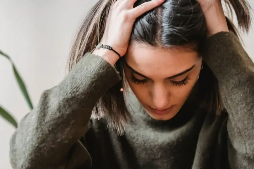 Anxiety Vs. Anxiety Disorder: How To Recognise The Signs And Get Help