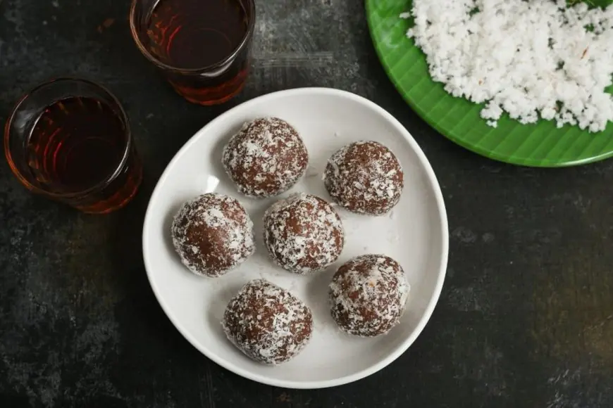 Make This Chocolate Coconut Laddoo Recipe With Just 4 Ingredients