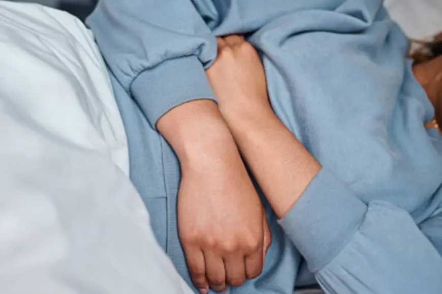 Struggling With Bloating Before Periods? Experts Reveal Easy Fixes