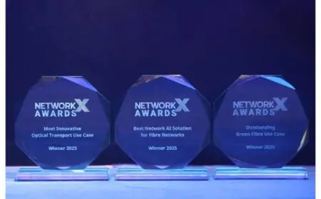 Huawei Wins Three Awards in the All-Optical Network Field at Network X 2025