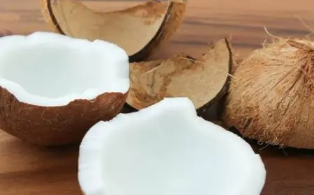 How To Remove Coconut From Its Shell In Seconds? Try This Easy Viral Hack