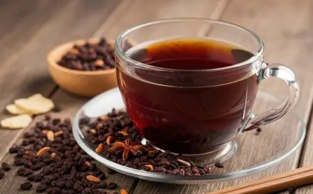Add These Kitchen Ingredients To Turn Your Tea Into An Anti-Inflammatory, Gut-Healthy Drink