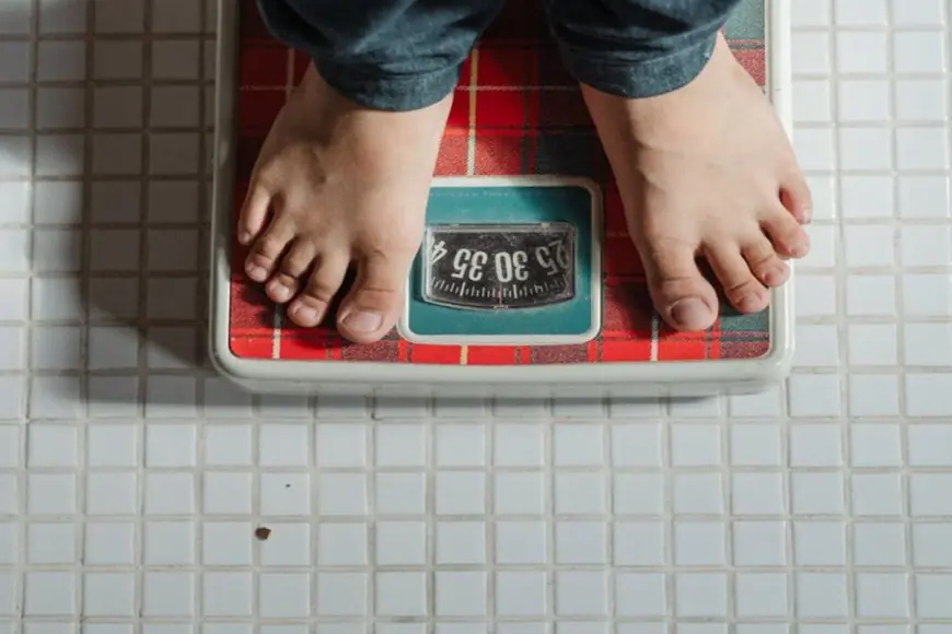 Why Post-Menopausal Obesity Is A Silent Trigger For Breast Cancer