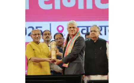 Vice President C.P. Radhakrishnan Felicitates Chhattisgarh’s Achievers at Grand Rajyotsav Celebration in Nava Raipur