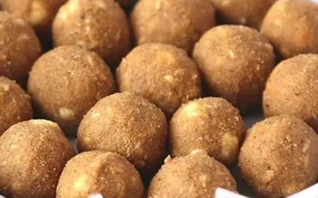 Gond-Jaggery Laddu Recipe: This Winter Treat Works Like A Natural Sweet Heater!