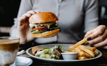 Russian Trainer Dead After Extreme Binge: How Risky Is Eating 10,000 Calories Daily