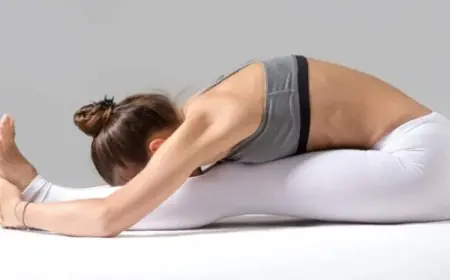 YogMantra | Want Better Digestion & Flexibility This Winter? Check Tips To Ace Paschimottanasana