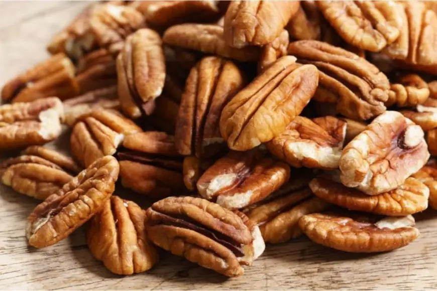 Sugar-Friendly Treats For World Diabetes Day: No-Sugar Pecan Bars And Bites