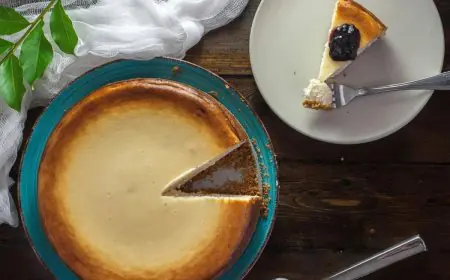 How Cheese, Mayonnaise And Processed Foods Influence Digestion And Metabolism, According To Ayurveda