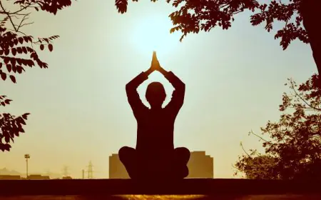 YogMantra | You Don't Need Winter-Specific Yoga. Here's A 'Good-Enough' Routine That Works