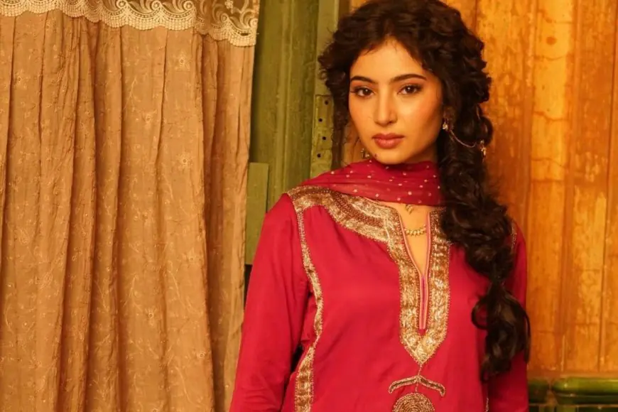 Sara Arjun Radiates Grace And Innocence In Dhurandhar-Inspired Look | See Pics