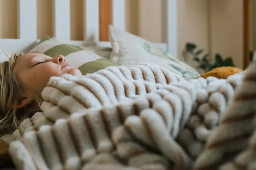 Psychotherapist Shares 4 Tips For Parents To Build A Healthy Sleeping Routine For Kids