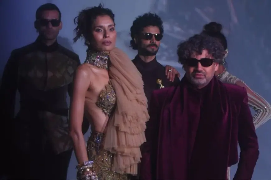 OG Supermodel Ujjwala Raut Commands The Runway As Abhishek Sharma Unveils Ratiaranya