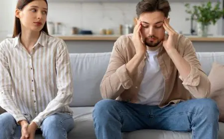 5 Signs Your Partner Is Lying To You