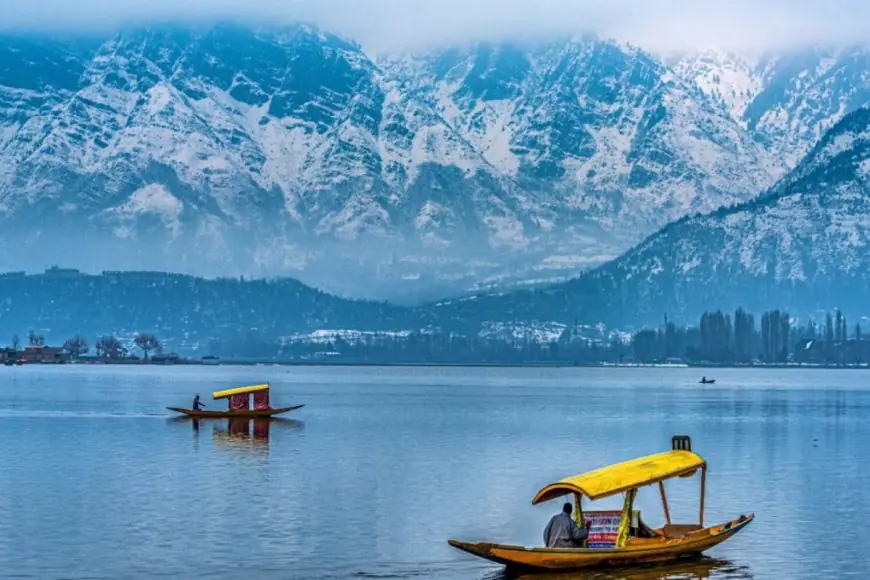 5 Most Beautiful Lakes In India: Where They Are And How Much A Trip Will Cost You