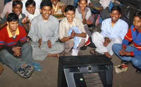 4 Simple Ways To Host The Perfect T20 World Cup Watch Party at Home