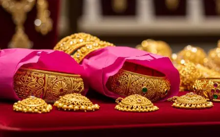 Gold Wrapped In Pink Paper: Why Jewellery Shops Used To Do It, And Why You Rarely See It Now