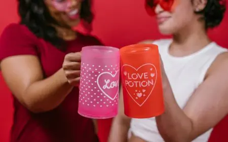 Impress Your Loved One & Plan The Perfect Valentine’s Day With These 9 Simple Ideas