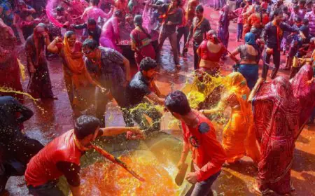 Holi 2026 Correct Date: March 3 Or March 4? Kashi Scholars Say It's On...