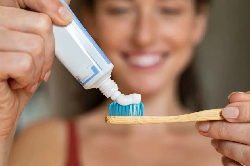 5 Things Dental Experts Want You To Do For Healthy Teeth And Gums