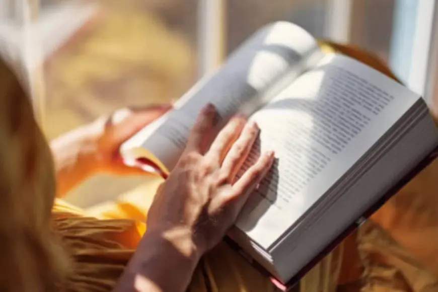 Valentine’s Month Special: 10 Romance Classics Every Book Lover Must Read