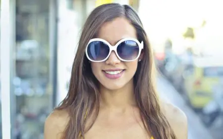 Women’s Day Gifting Guide: Luxury Frames For Every Style Personality