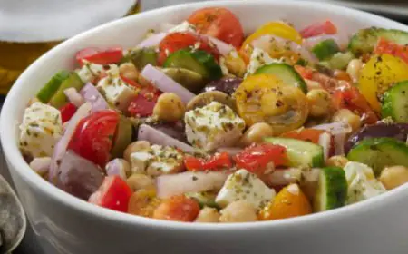 7 High-Protein Lunch Ideas Perfect For Busy Office Days