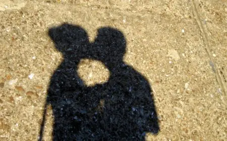 Ghostlighting Explained: Why This New Dating Trend Is Worse Than Ghosting?