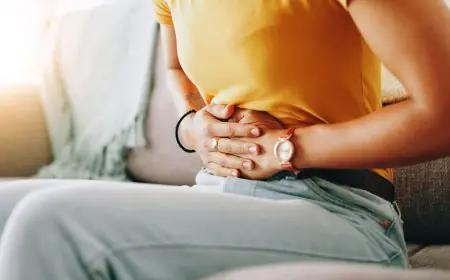 How To Keep Your Stomach Healthy In Summer: Expert Tips To Avoid Digestive Problems