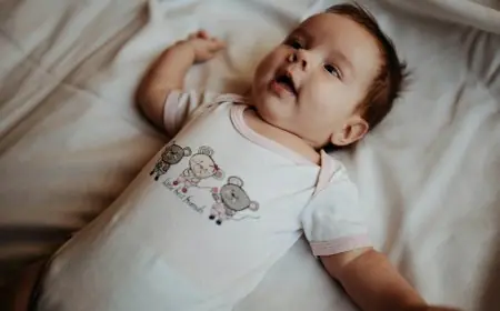 Using Baby Wipes On Newborns When Changing Diapers? It Can Impact Their Skin