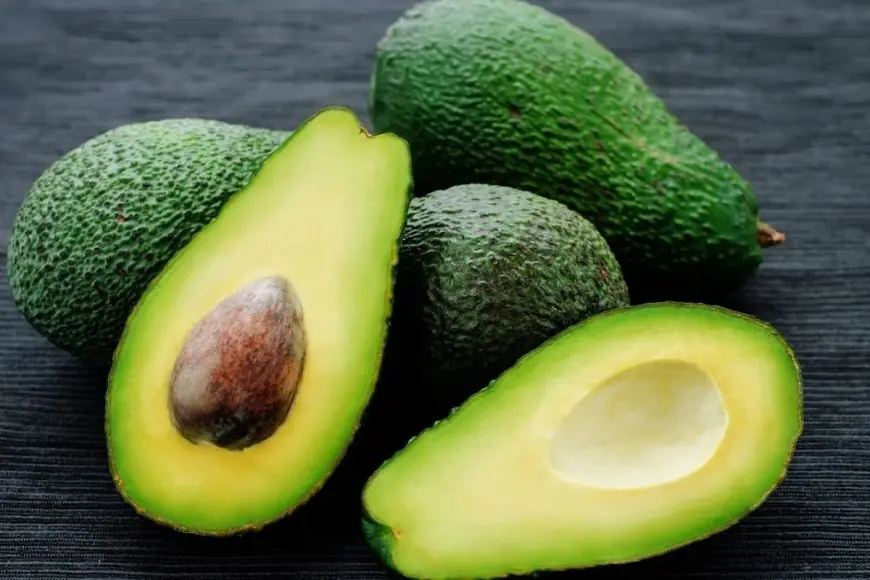 What Would Happen If You Ate An Avocado Daily? This AIIMS Gastroenterologist Reveals